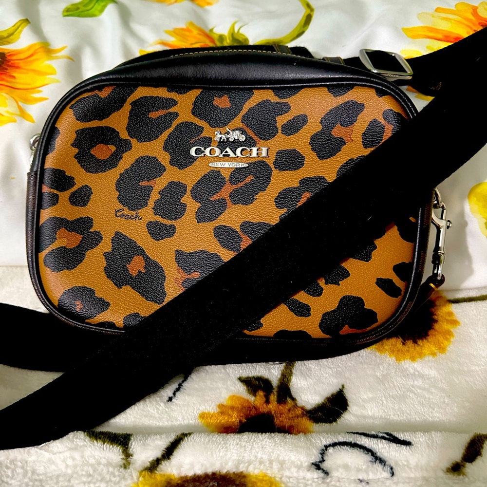 Coach crossbody purse